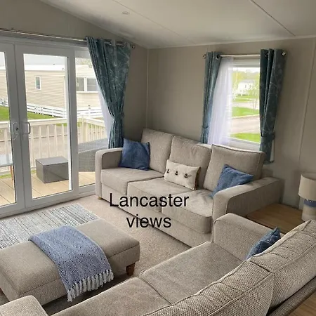 Lancaster Views, Luxury 2022 Home With Hot Tub Tattershall Exterior photo